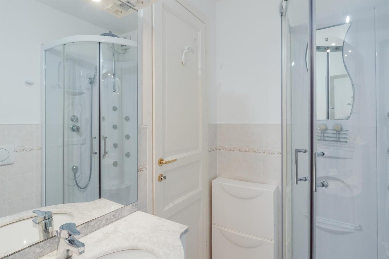 Sanremo Amazing Apartment With Private Parking Dış mekan fotoğraf
